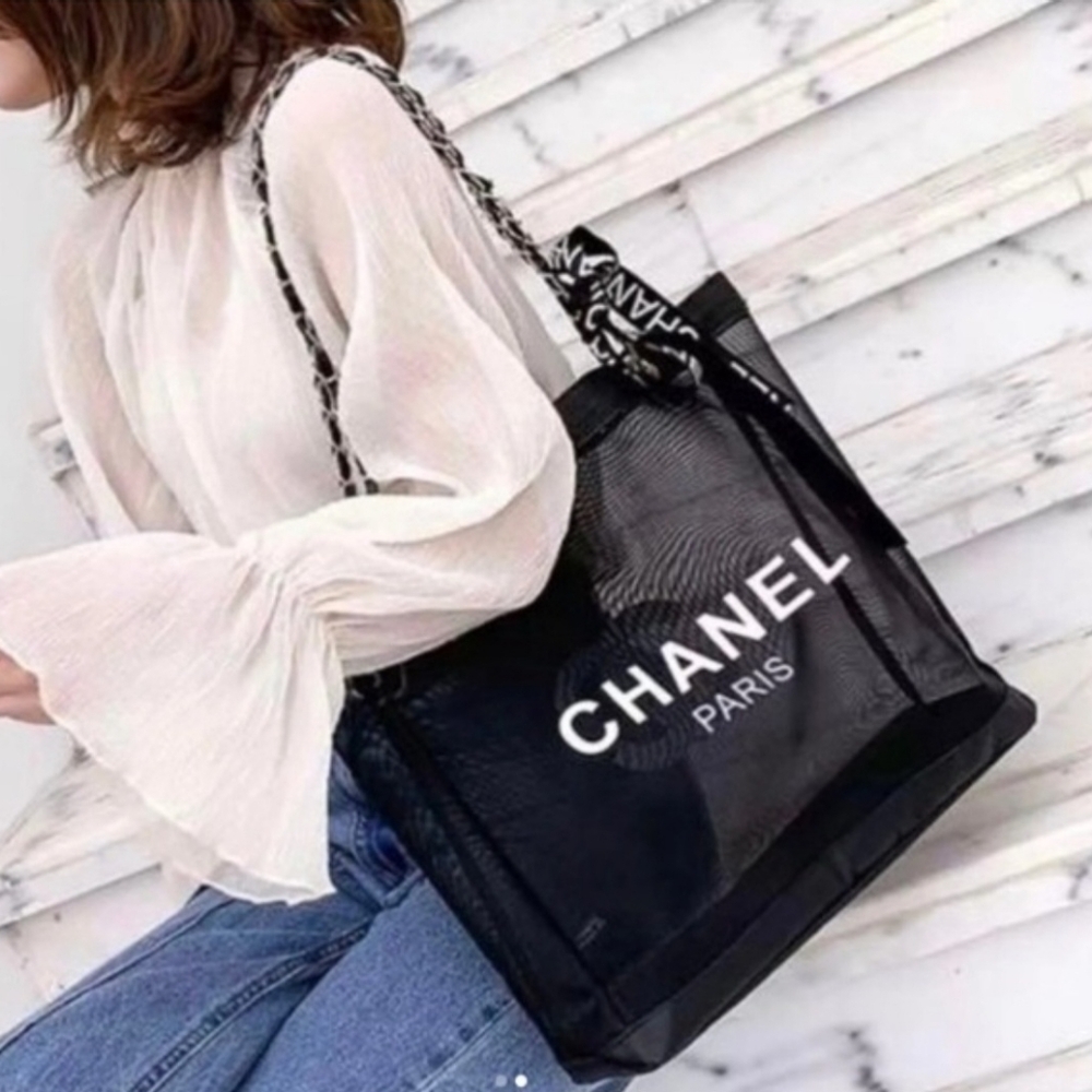 Chanel Black Mesh Tote Bag with Chain Strap - Picture 2 of 7